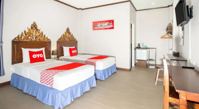 OYO 329 B. Banana Resort, Забронировать Курортный отель Курортные отели острова Пхукета, Курортный отель