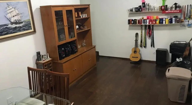 Quarto aconchegante nas Mercês, Забронировать Отель Отели в центре Куритиба, в центре, Парковка