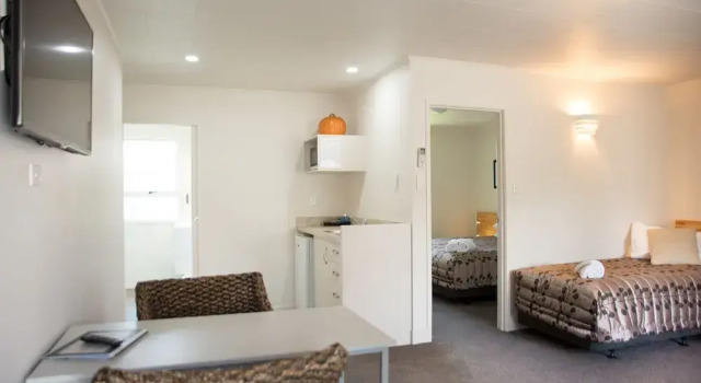 Номер Superior Colonial On Gladstone Motel