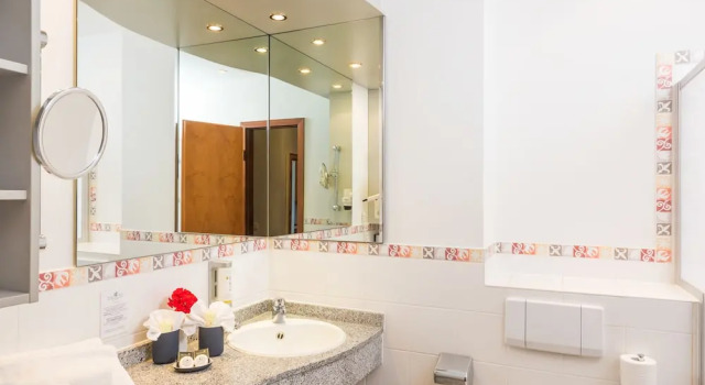 Апартаменты Bel Air Strandhotel Glowe
