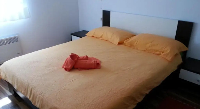 Апартаменты с балконом Apartment Drenovica