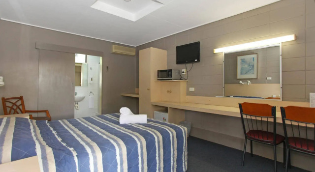Tandara Hotel Motel