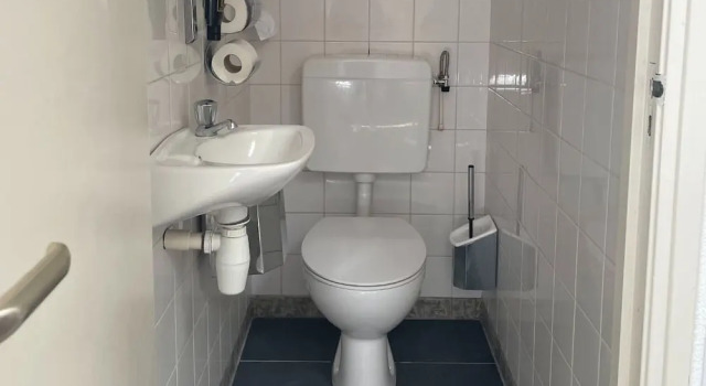 Кровать в общем номере с видом на город City Hotel Amsterdam