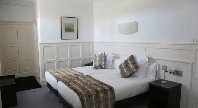 Hotel Olajauregi