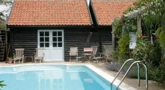 Riverside Cottage, Boek Vakantiehuis Hotels in Merseyside met zwembad, Zwembad