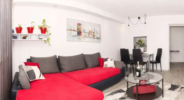 Guesthause Antonio, Prenota Hotel Splitska 