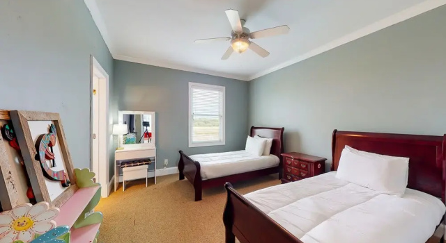 Fantastic Getaway With Private Pool, Deck, Game Room, AC & Fast Wifi, Rezerwuj Dom wakacyjny St Simons Island Georgia