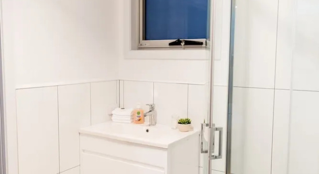 Люкс Deluxe Ulverstone River Edge HolidayApartments