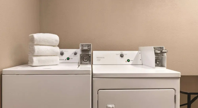 Country Inn Suites By Radisson Griffin Ga