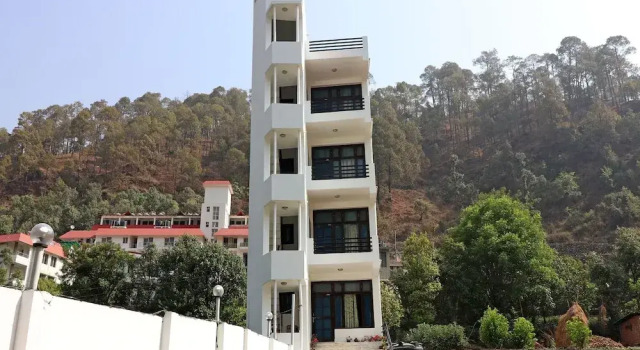 OYO 12882 Home 2BHK Nature's Heaven Shyamkhet, Rezervovat Hotel Nainital Uttarakhand