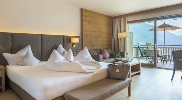 Двухместный номер Deluxe с балконом и с видом на город Hotel Sonnbichl