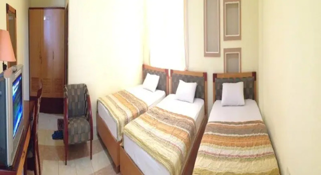 Ho Phong Hotel