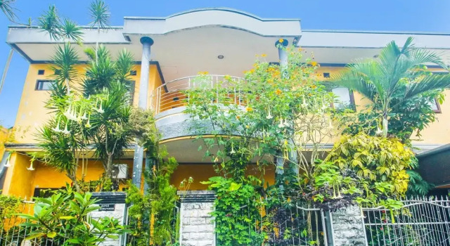 SPOT ON 91620 Skypiea Guest House, Book Guesthouse Tasikmalaya 