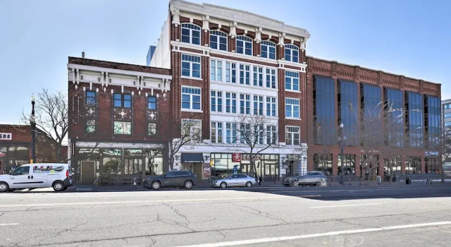 Chic SLC Downtown Studio Loft: Walk to Shops, Varaa Huoneisto Salt Lake City 