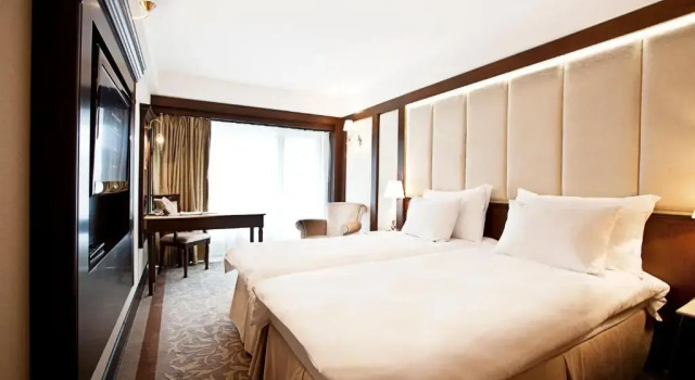 Двухместный номер Standard с балконом Hotel International