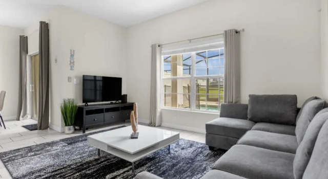 4 Bedrooms 3 Bathrooms Storey Lake 3135 Pp, Rezerwuj Hotel Kissimmee Kissimmee