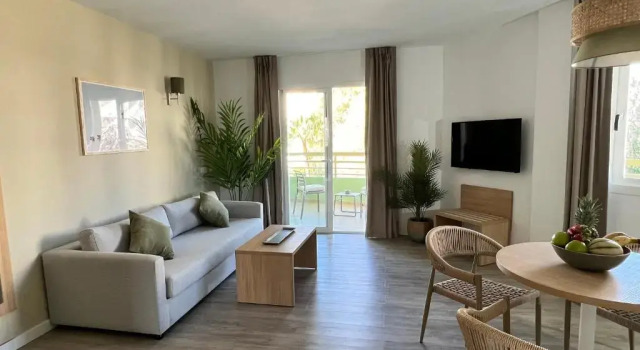 Апартаменты The Palm Star Ibiza