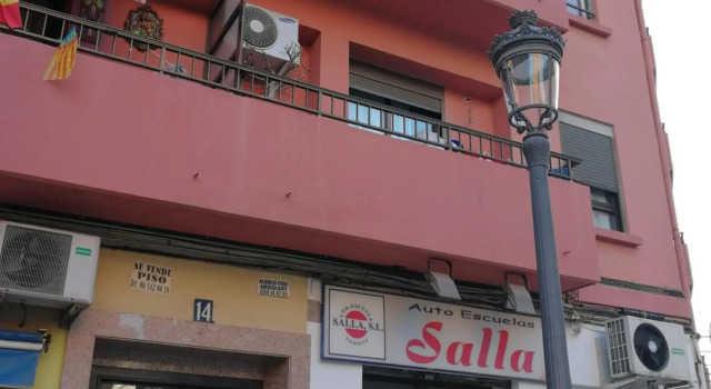 Calle Mora De Rubielos with Free Private Underground Parking, Забронировать Отель Валенсия Коста-де-Валенсия