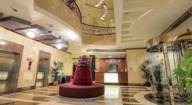 Ramada Hotel & Suites Ras Al Khaimah, Buchen Sie Hotel Ra’s al-Chaima 