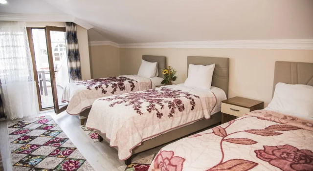 Nazar Suite Apart