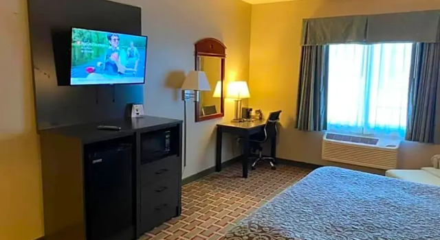 Standard Doppel Zimmer Days Inn by Wyndham Pentwater