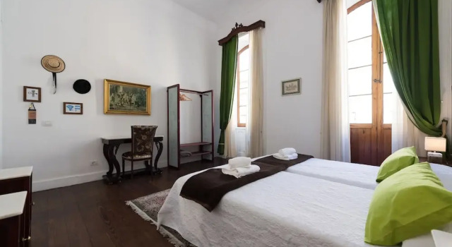 Casa Cinzia, Забронировать Отель «постель и завтрак» Отели Лас-Пальмас-де-Гран-Канария 3 звезды, 3*