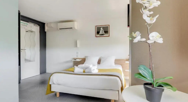 Номер Superior Hôtel Balladins Lyon / Bron