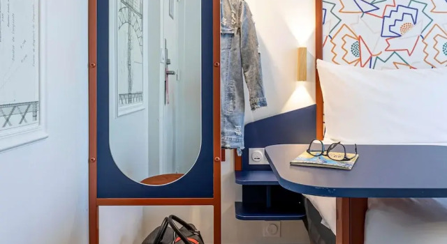 Четырёхместный семейный люкс ibis Styles Paris Eiffel Cambronne