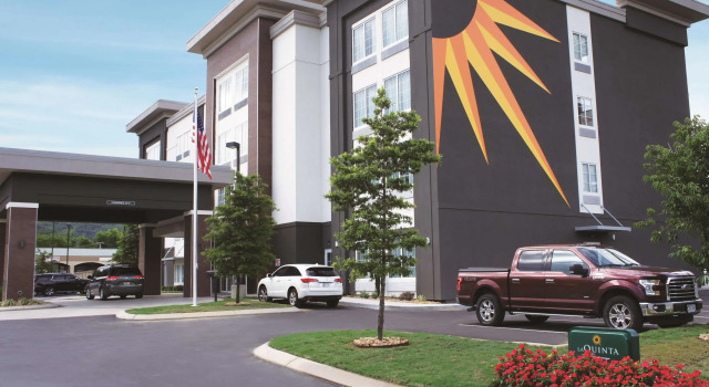 La Quinta by Wyndham Chattanooga - Lookout Mtn, Book Hotel Chattanooga Tennessee