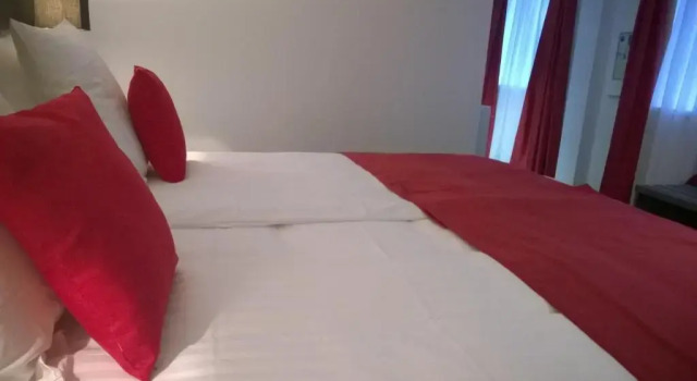 Komfort Doppel Zimmer Cour Du Tonnelier