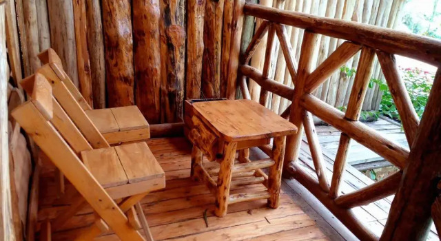 Bunyonyi Apple Farm Stay