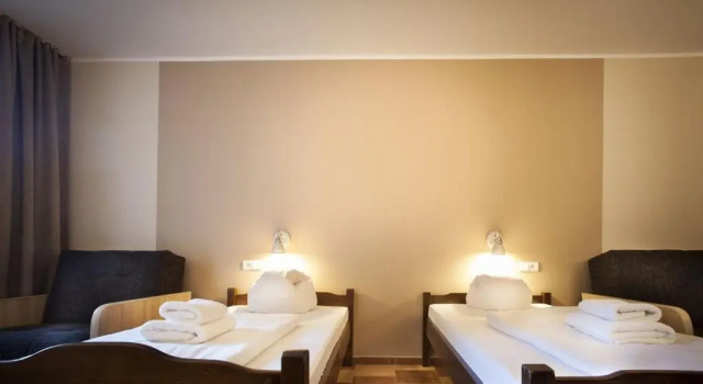 Hotel Las Piechowice, Забронировать Отель Пеховице 