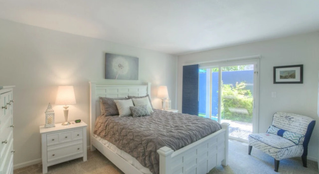 Summer Sun Oasis Apartment 3, Забронировать Апартаменты/квартира Апартаменты Пруда в Темпе, Апартаменты/квартира