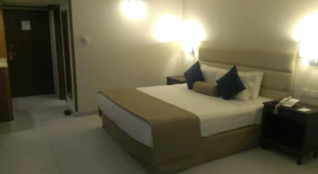 Двухместный номер Superior Regent Plaza Hotel & Convention Centre