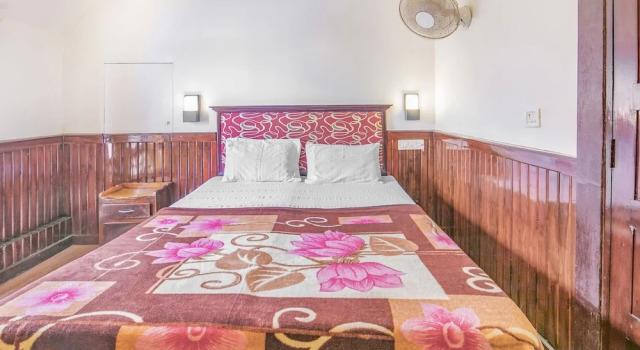 Коттедж Comfort GuestHouser 3 BHK Houseboat 147b