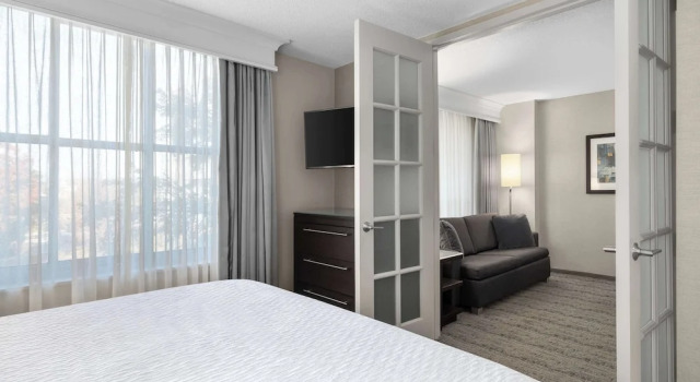 Номер Standard Hampton Inn & Suites Downers Grove Chicago