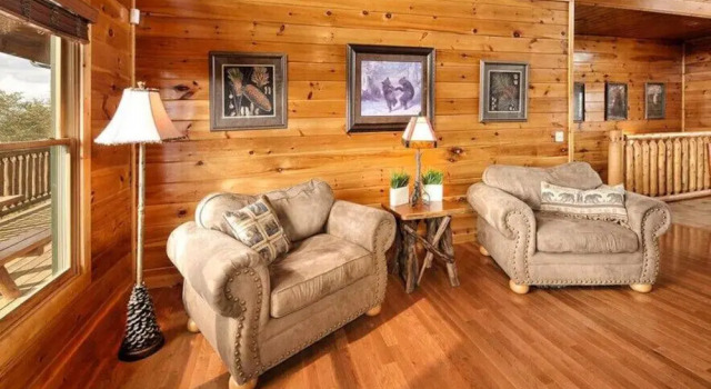 Dancing Bear Lodge