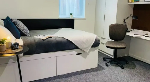 Modern Rooms in COVENTRY