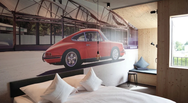 Номер Comfort с балконом elferrooms Hotel