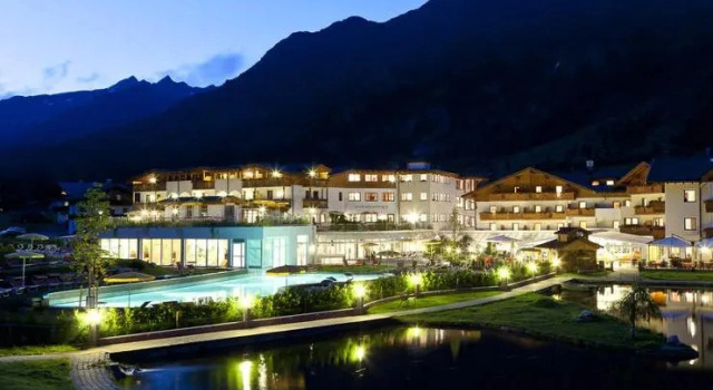 Номер Standard с балконом Hotel Schneeberg FAMILY SPA RESORT