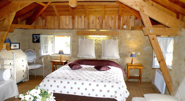 Logis Le Relais du Bastidou, Đặt Khách sạn Beaumarches 
