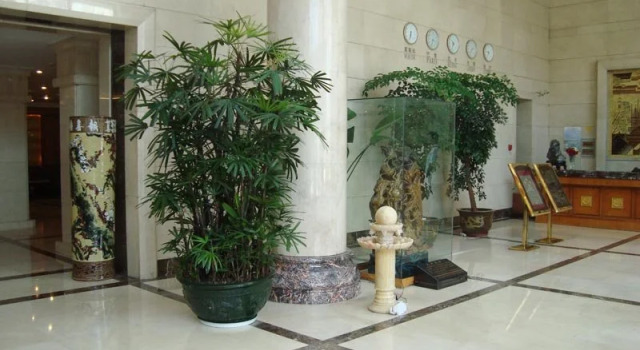 Nenjiang Hotel