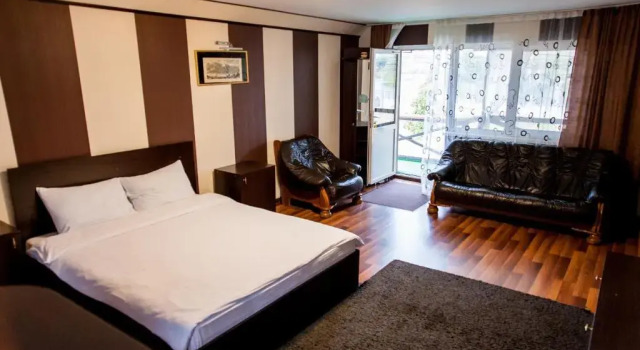 Deluxe Zimmer Guest House Shale