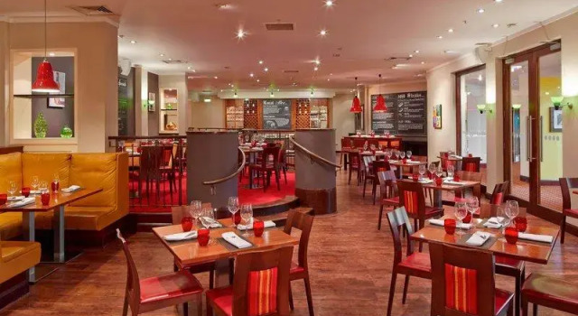 Номер Superior Delta Hotels by Marriott Northampton