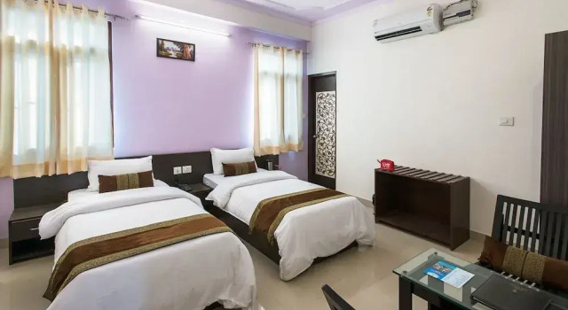 OYO 352 Hotel DRS 8586 Haveli