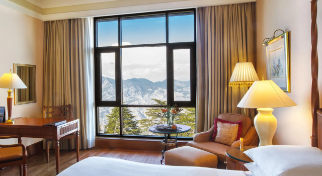 Wildflower Hall Shimla, Varaa Hotelli Hotellit Himachal Pradesh ruokailulla, Puolitäysi / Täysihoito
