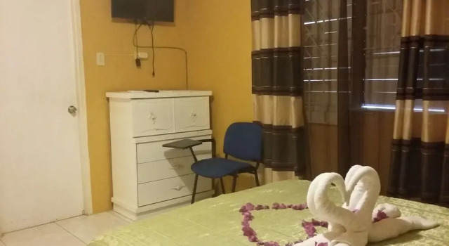 Двухместный номер Deluxe c 1 комнатой с видом на сад Enchanted Villas and Guest House