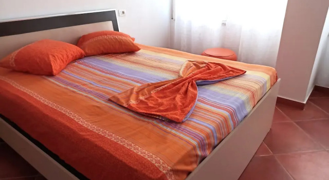 Apartment Shkëmbi i Kavajës Beach,, Rezerwuj Apartament Hotele w Durres County z parkingiem, Parking