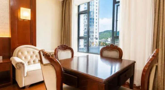 Celebrity Hotel, Varaa Hotelli Zunyi Guizhou