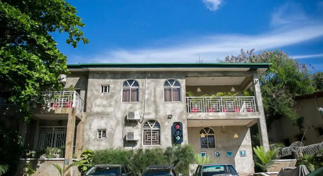 The Missouri Hotel, Book Hotel Hotels in Bwari with a Pool, Swimming Pool